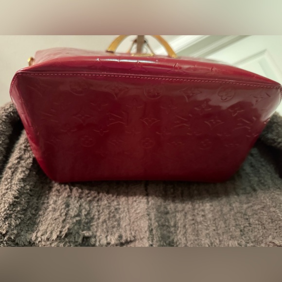 Louis Vuitton Vernis Bellevue GM RED AUTHENTIC - Picture 16 of 16